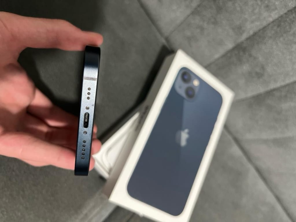 İPHONE 13 TR GARANTİLİ 128GB GECE YARISI TERTEMİZ - 3