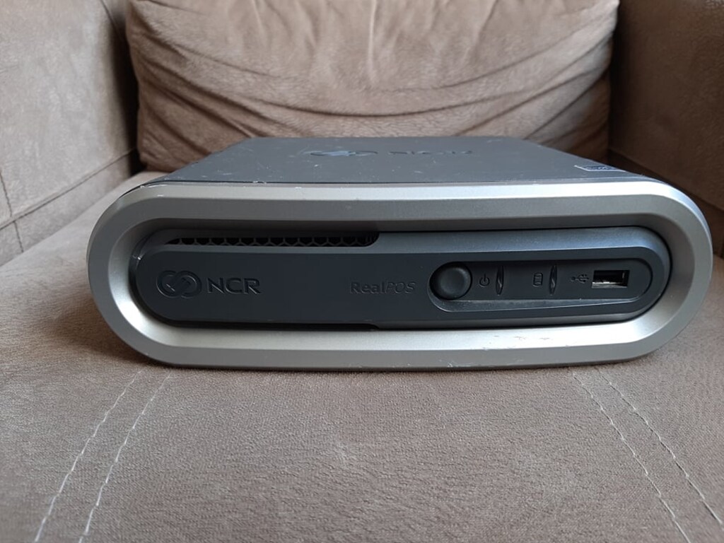 NCR RealPOS 7600 Serisi POS Terminali - 2