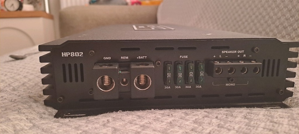 temiz sorunsuz hertz hp 802 amfi - 6