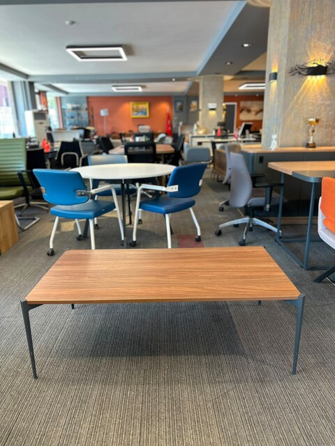 KLAS OFİS ÜSKÜDAR BÜROTIME 120x60 ORTA SEHPA İKİNCİ EL