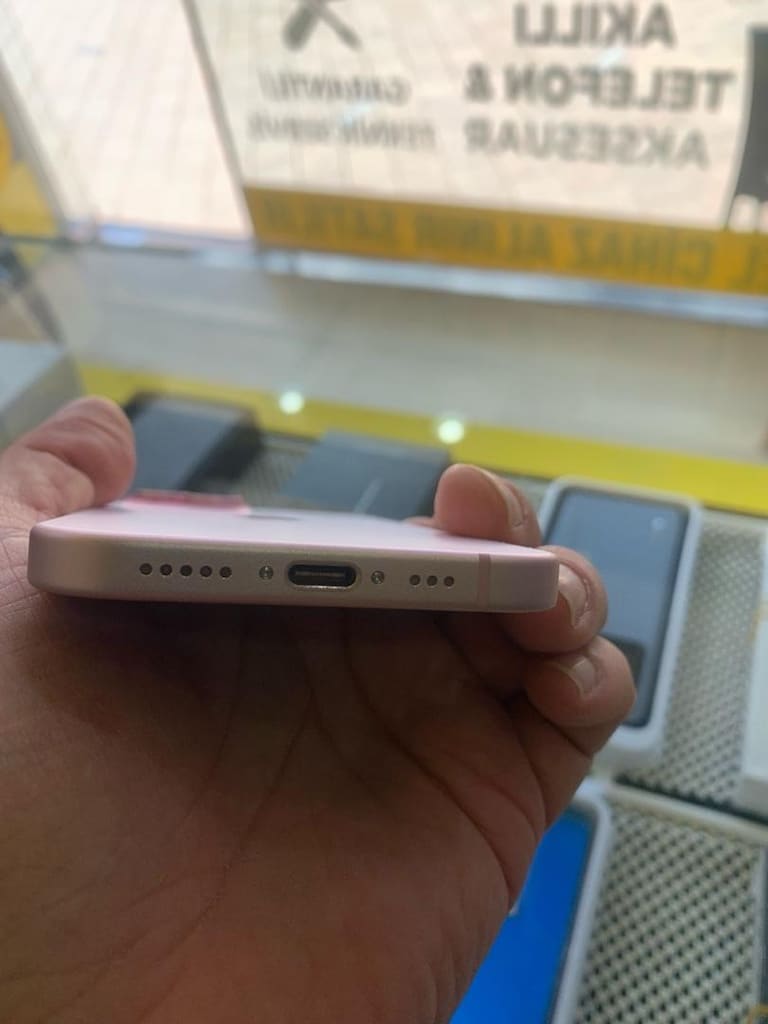 İPhone 15 TR 128 gb - 5