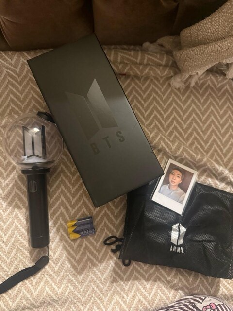 BTS Official Lightstick Ver.4 Army Bomb