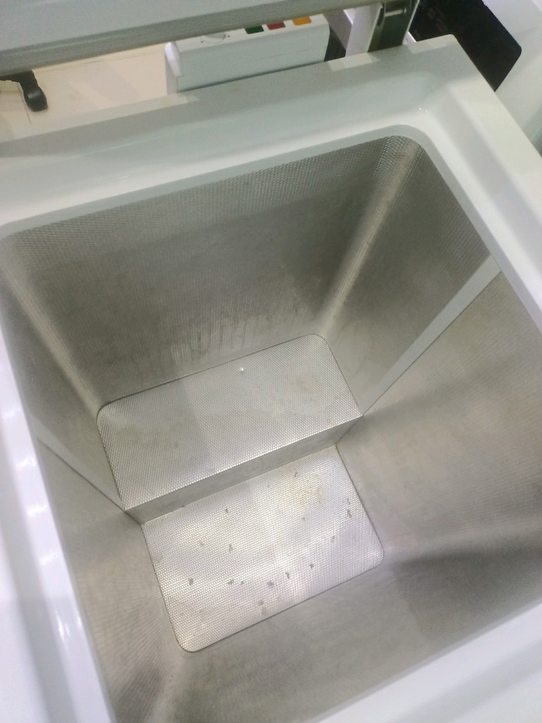 Arçelik 100 litre yeni gibi Tertemiz Derin Dondurucu - 5