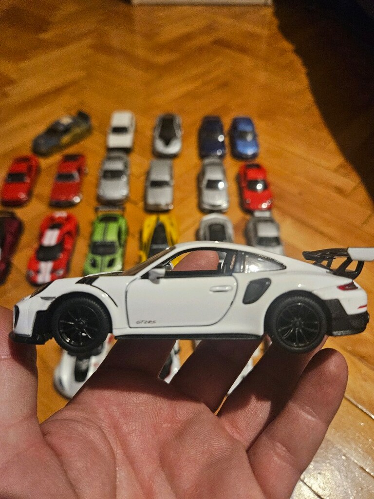 1/32 Kinsmart,Welly koleksiyon - 2