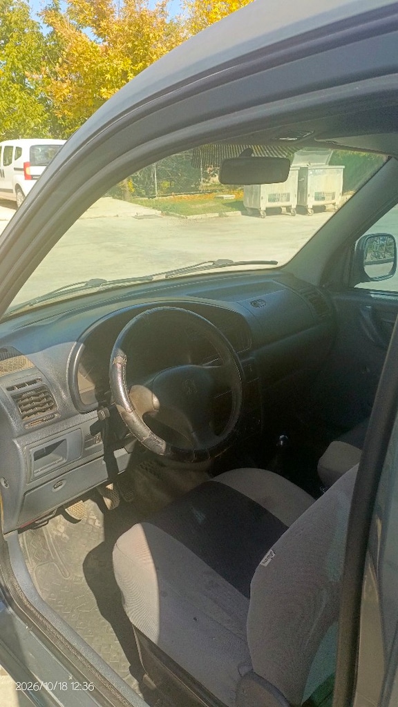 peugeot partner - 9
