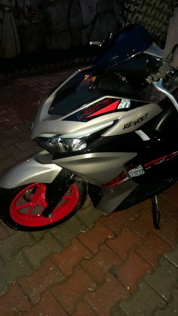 revolt rsx 3 o motor 5 km da - 12