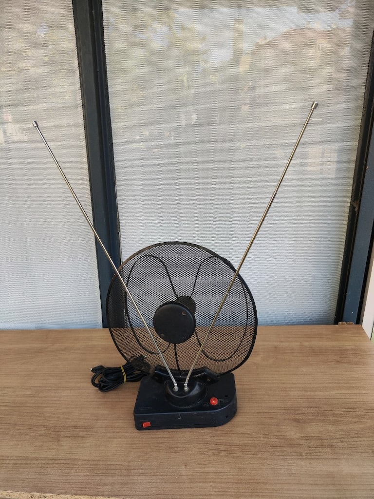 TV ÜSTÜ ANTEN - 2