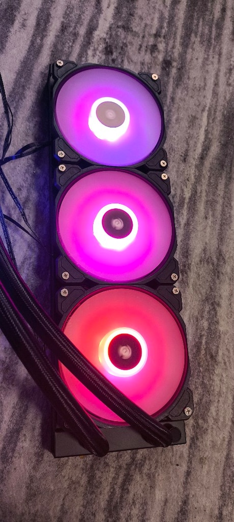 Corsair icue h150 RGB 360mm sıvı soğutma sistemi - 4