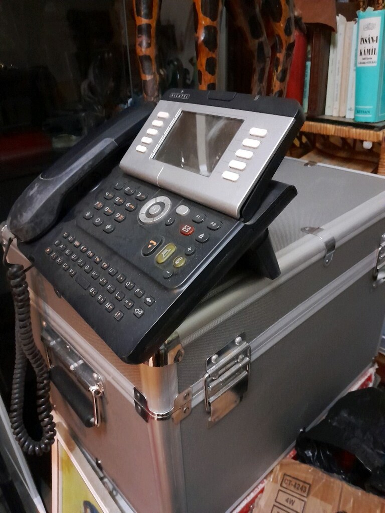 telefon, - 2