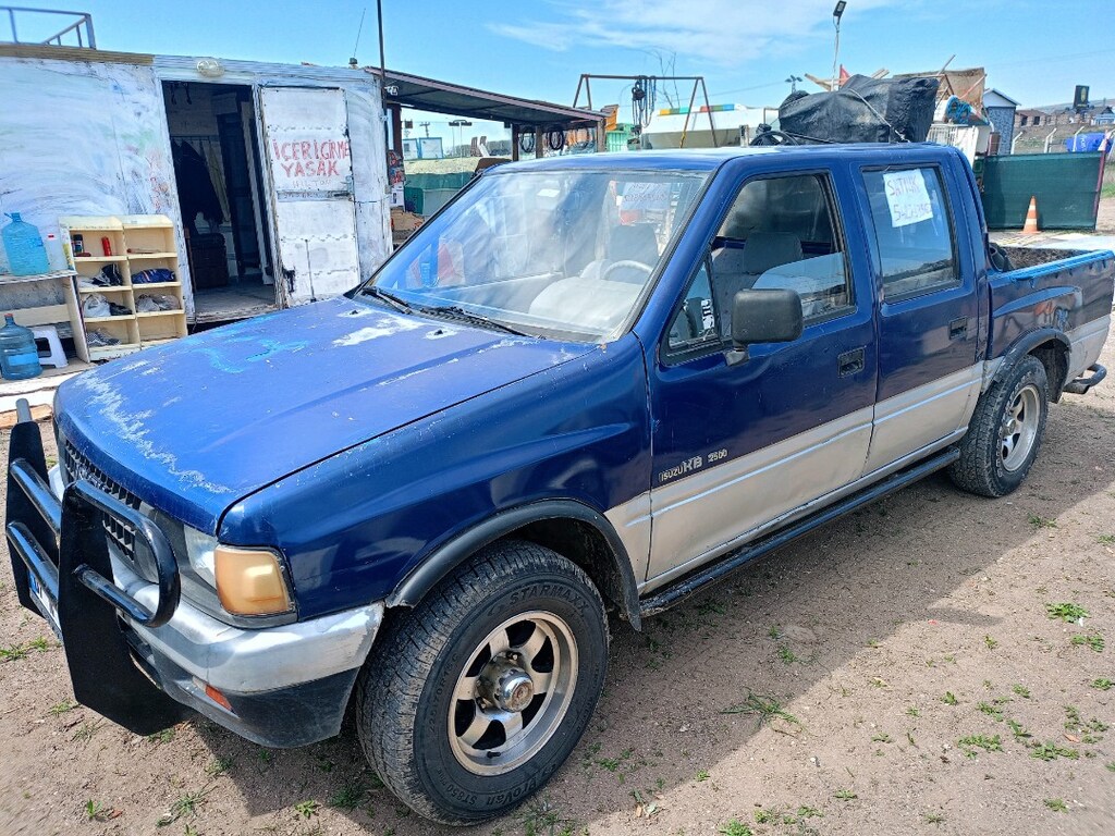araba. isuzu çift - 7
