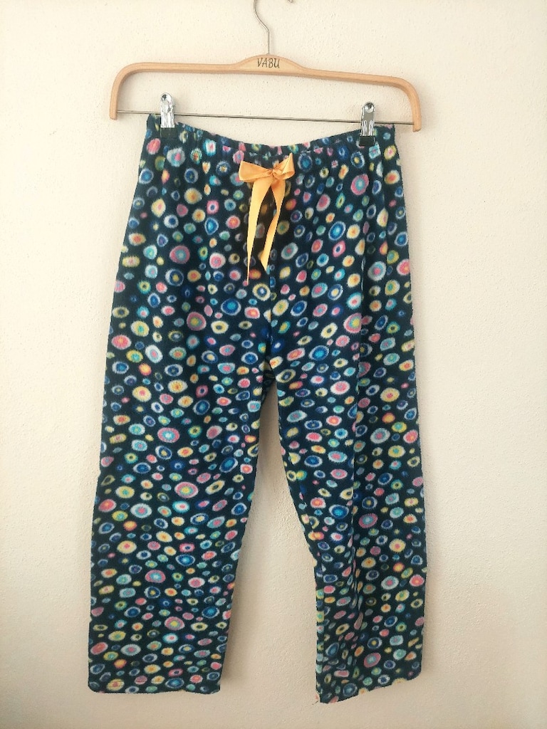 Bel lastikli renkli halka desenli pijama