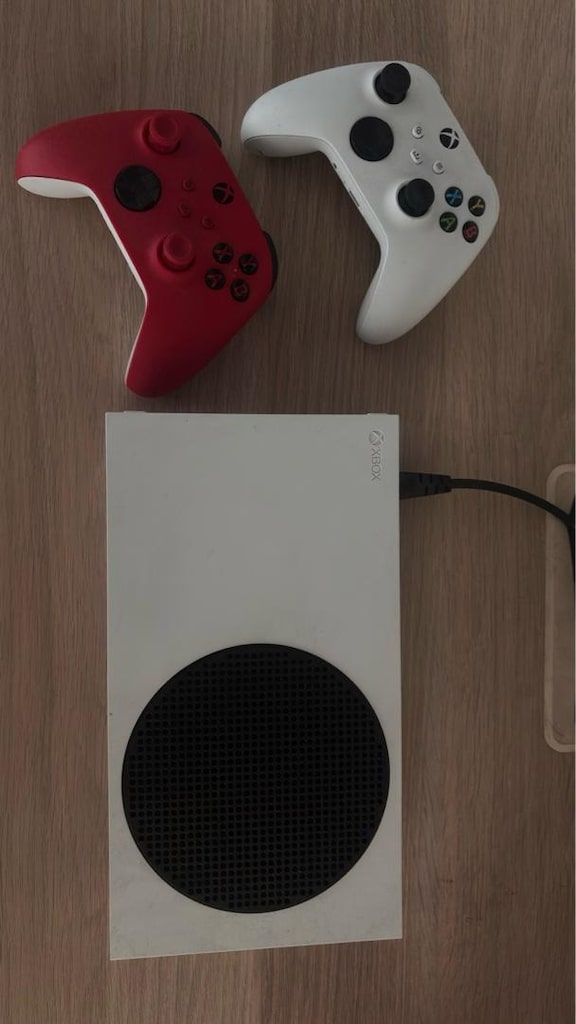 Xbox Series S 512 GB + 2. Kol - 2