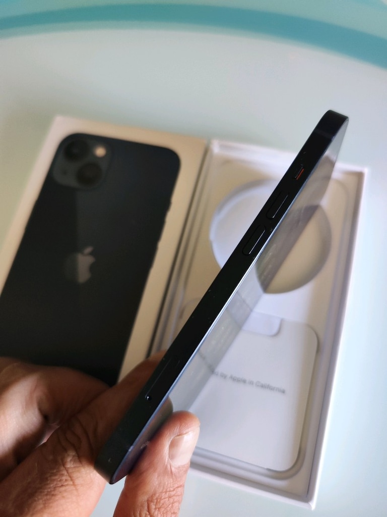 KARTA TAKSİT TR CİHAZİ İPHONE 13 128 GB PİL 81 KUTU VE ŞARJ ALETİ MEVC - 9