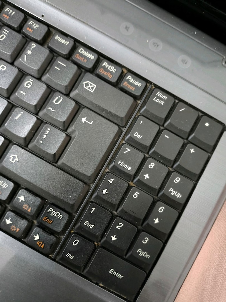 Windows 7 laptop - 5