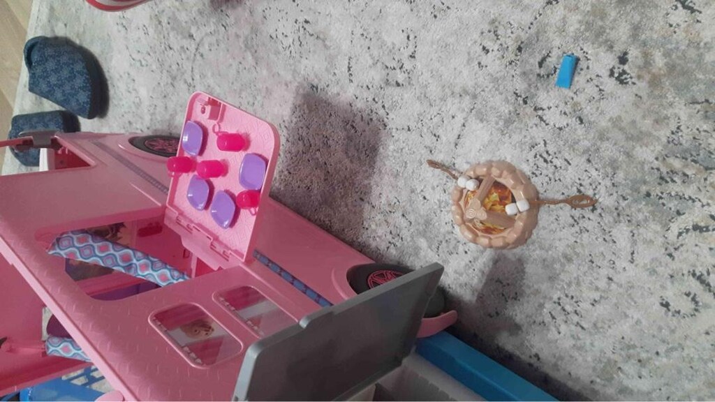 Barbie Oyun Karavanı - 8