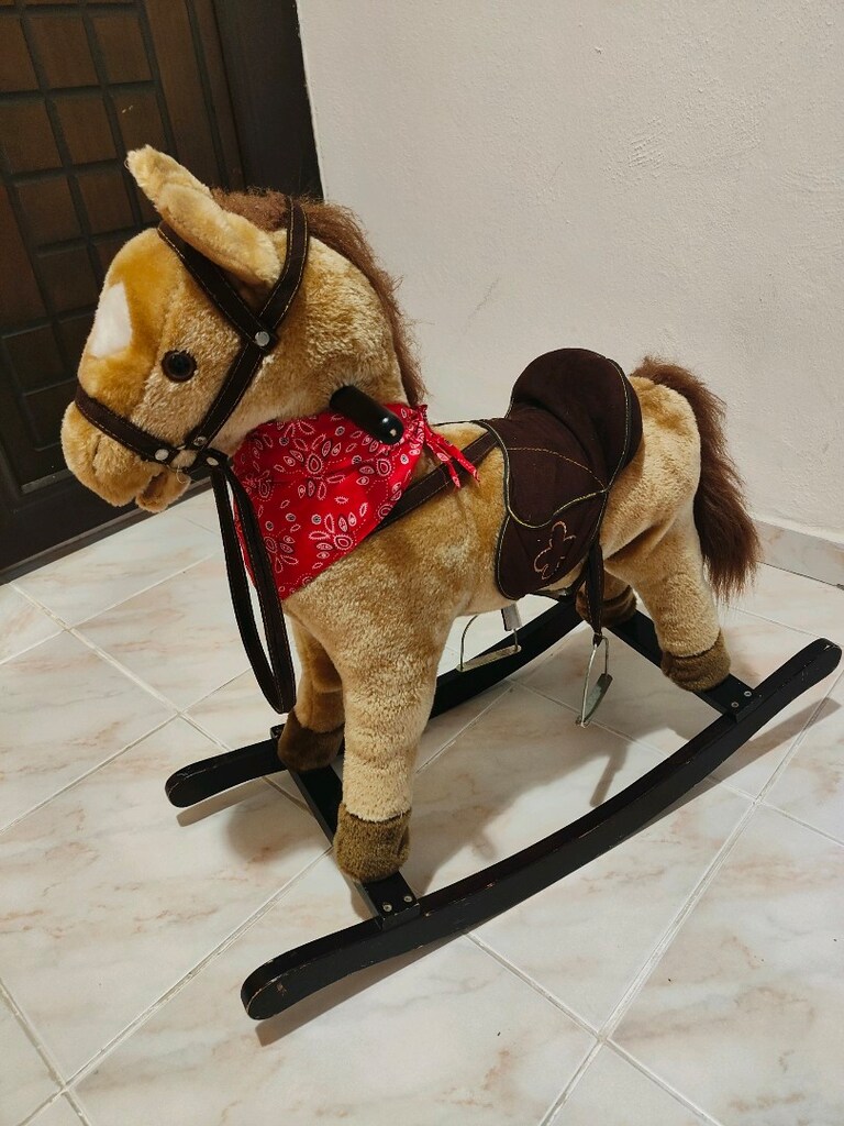 Sesli iki kulağıda sorunsuz çalışan sallanan at - 3