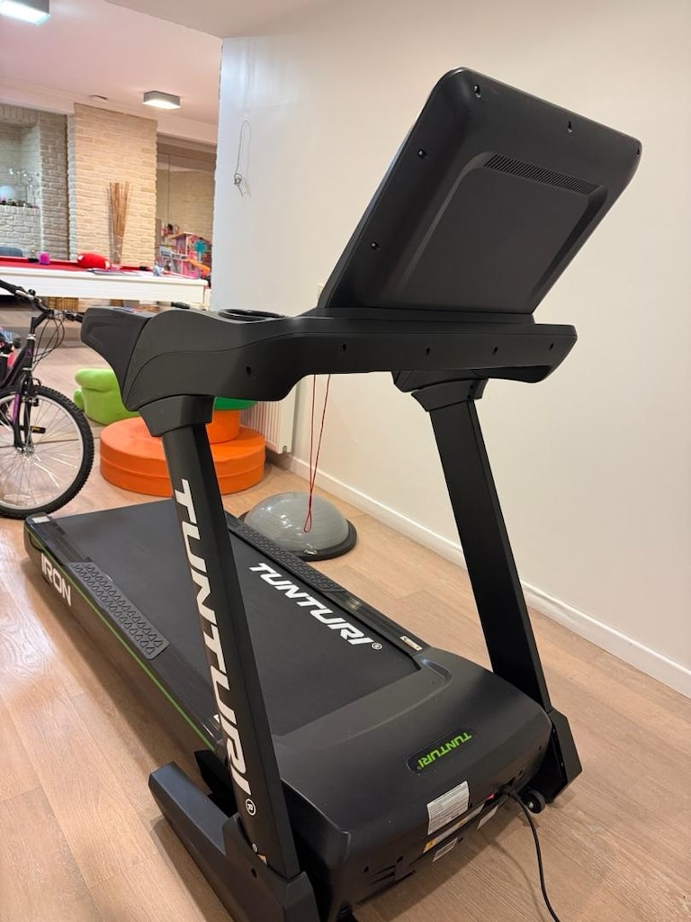 Tunturi Iron Koşu Bandı-4 HP - 5
