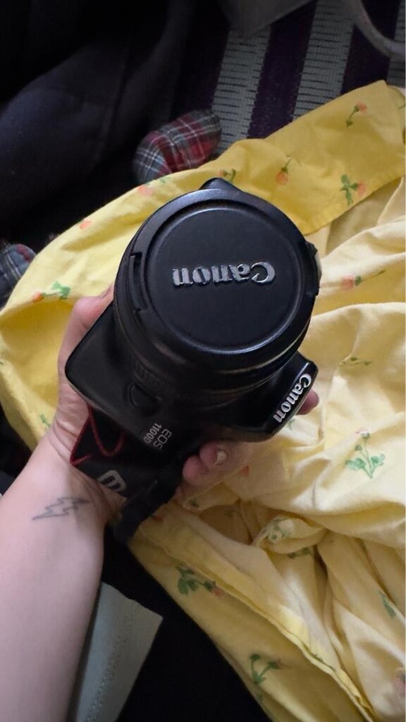canon 1100D - 7