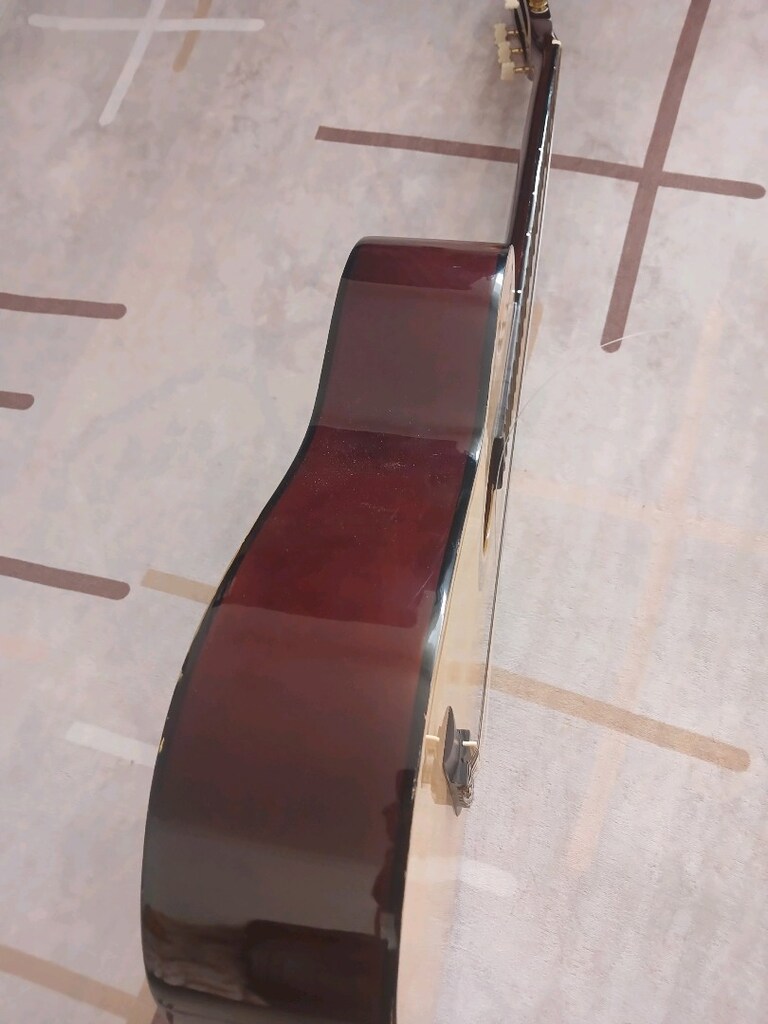 Adrian gitar - 6
