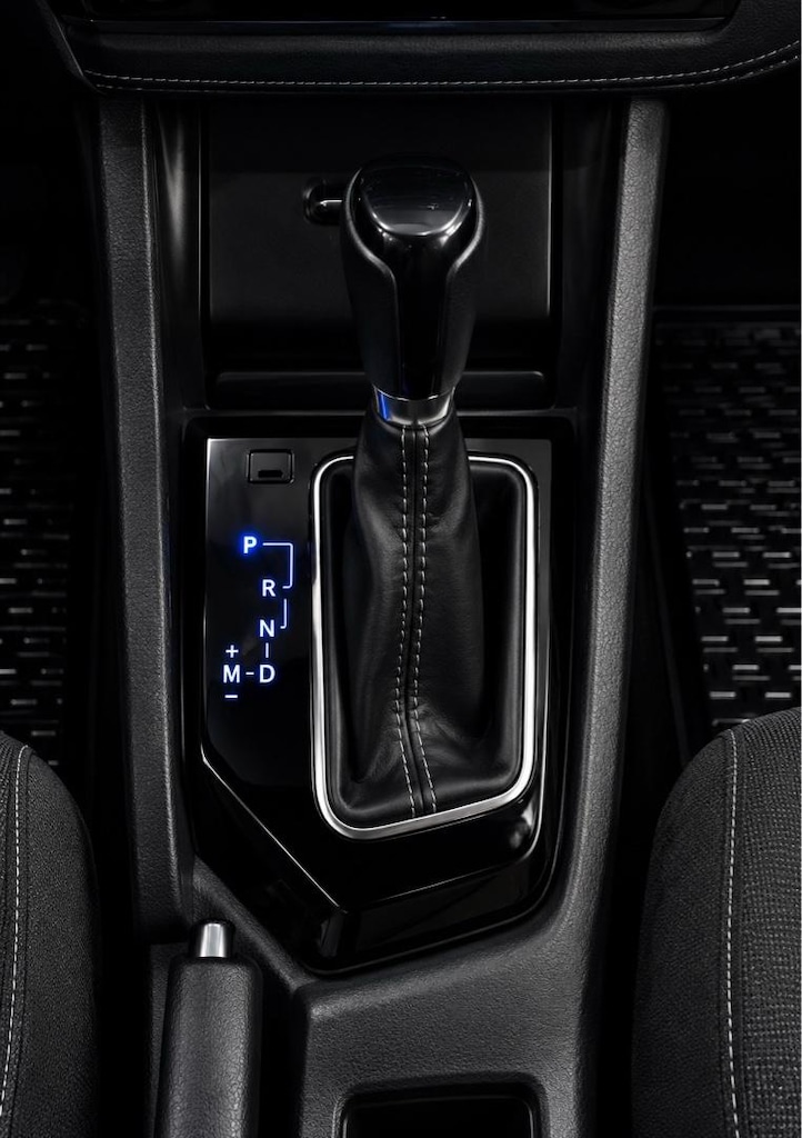 SAHİBİNDEN 2015 TOYOTA AURİS FULL ORİJİNAL - 12