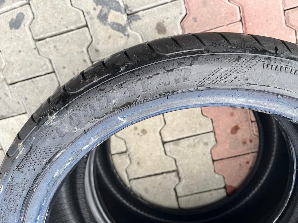 SET - 245 35 18 - 225 40 18 GOODYEAR YAZLIK TAKIM YENİ GİBİ - 12