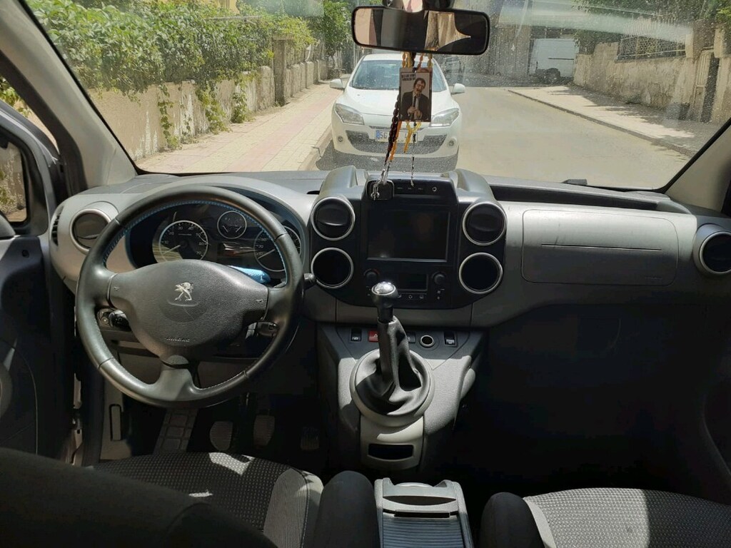 2016 model Peugeot partner Tepe(allure) 247 binde - 7