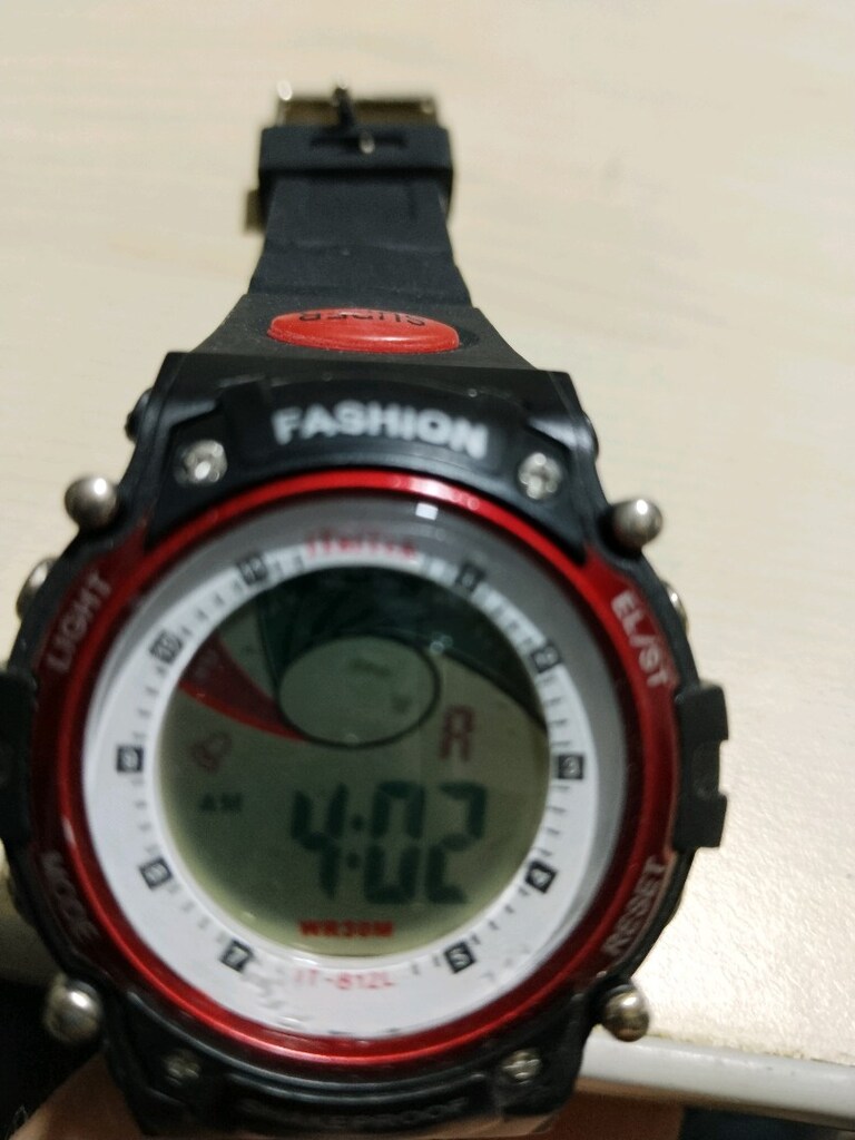 KULLANILMAMIŞ FASHION MARKA FONKSİYONLU DİJİTAL KOL SAATİ - 5