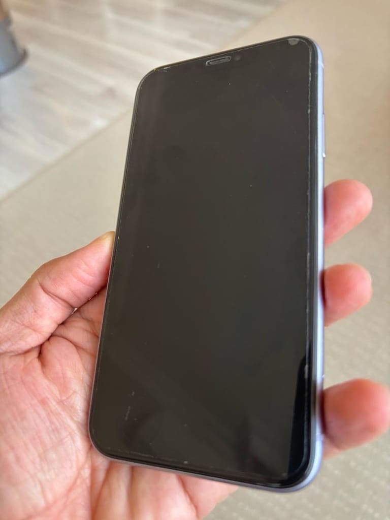 İphone 11 128gb kutulu şarj kablolu Türkiye - 3