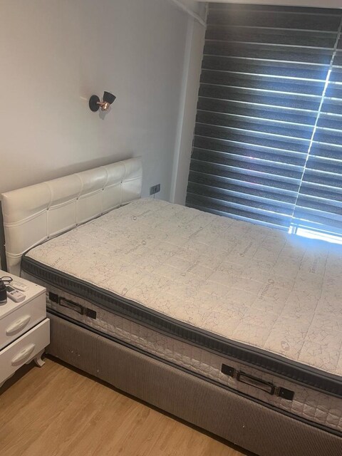 Yatak + baza +başlık + şifonyer + dolap