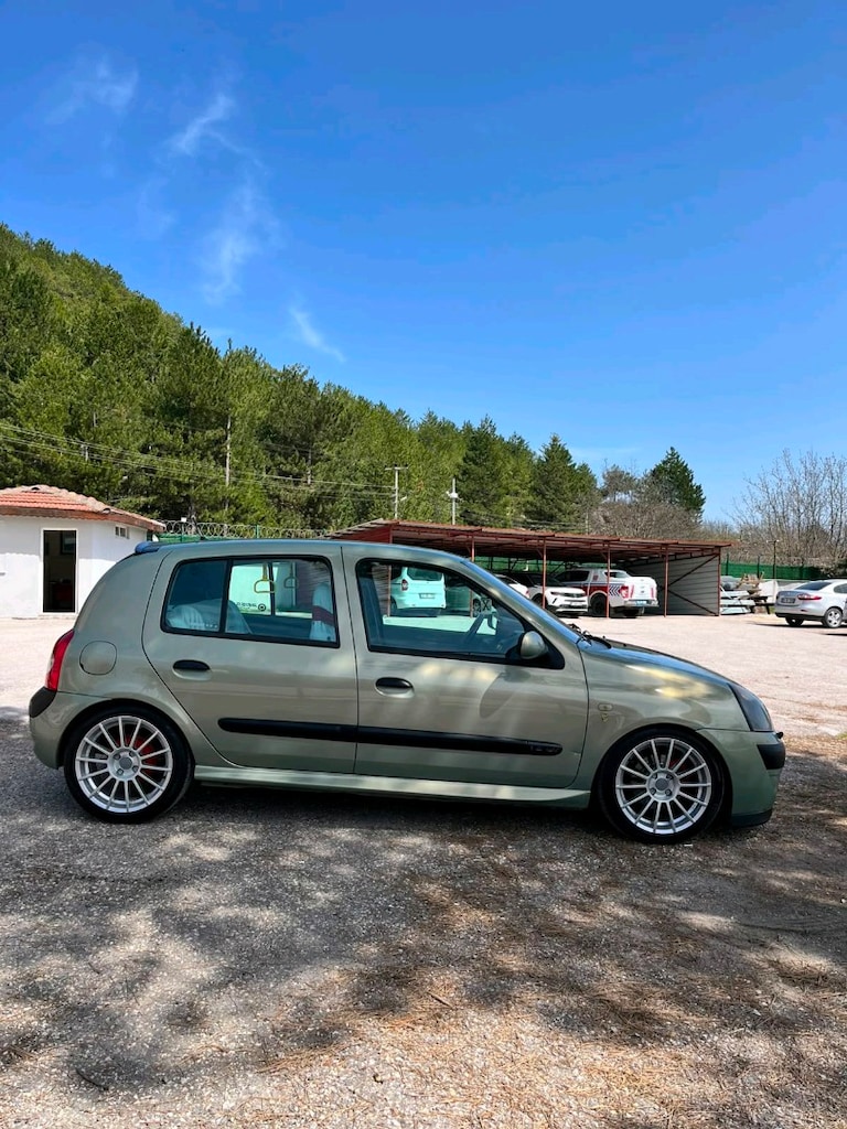 2004 model privilege - 8