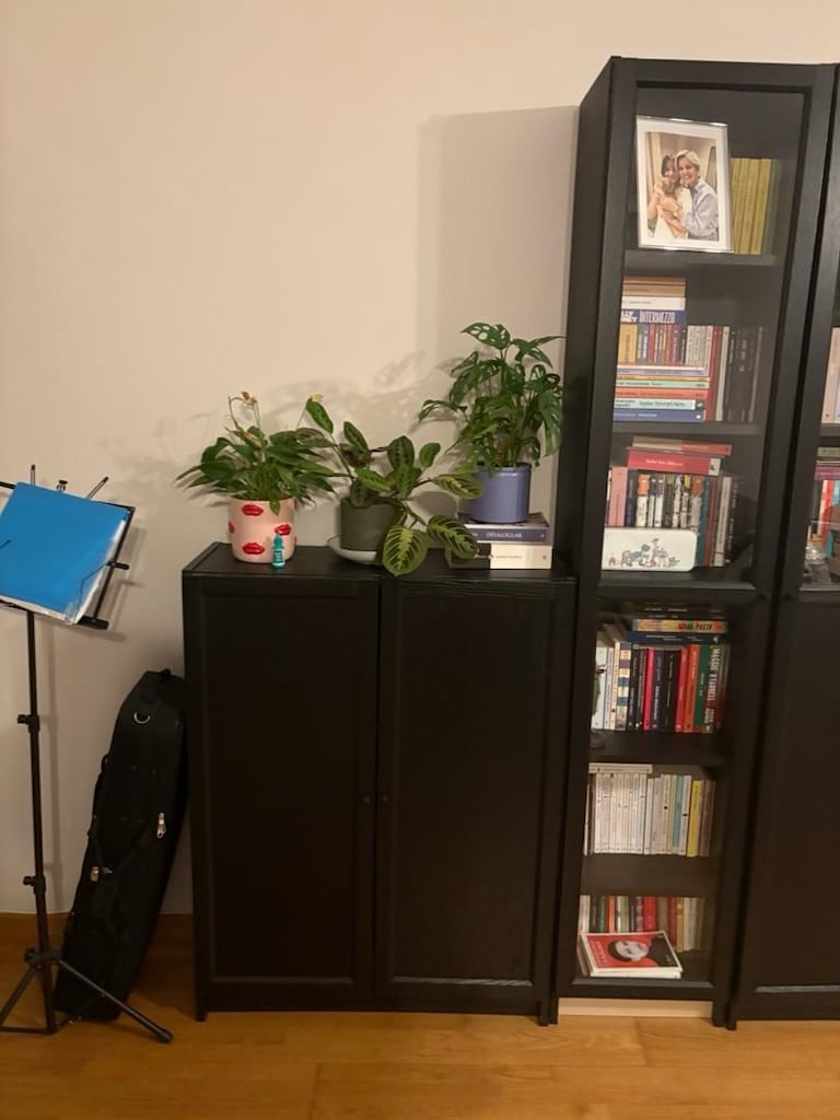 IKEA Siyah 2 Kapaklı Dolap / Çok Amaçlı Saklama Dolabı