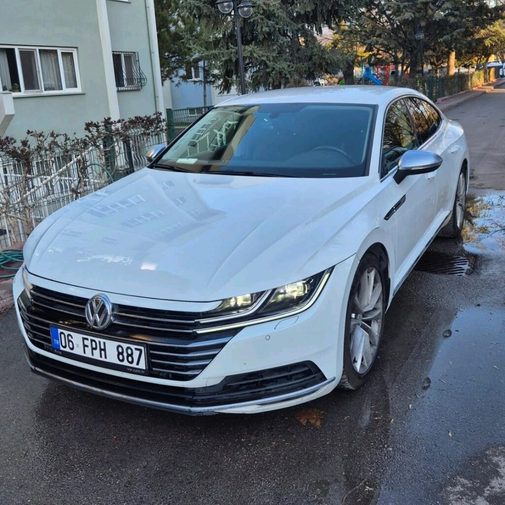 VOLKSWAGEN ARTEON 4MOTION 240 HP - 2