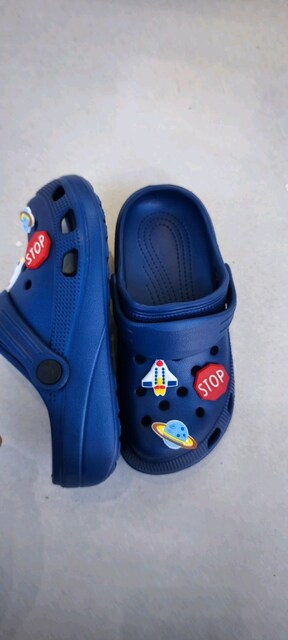 pienn crocs terlik
