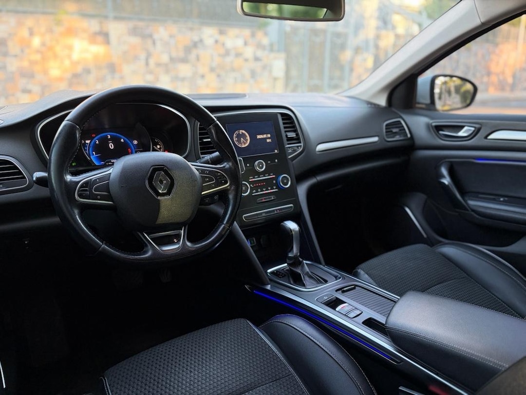 SAHİBİNDEN 2017 MEGANE 1.5 dCi ICON+HAYALET+K.AYNA+MASAJLI KOLTUK - 9