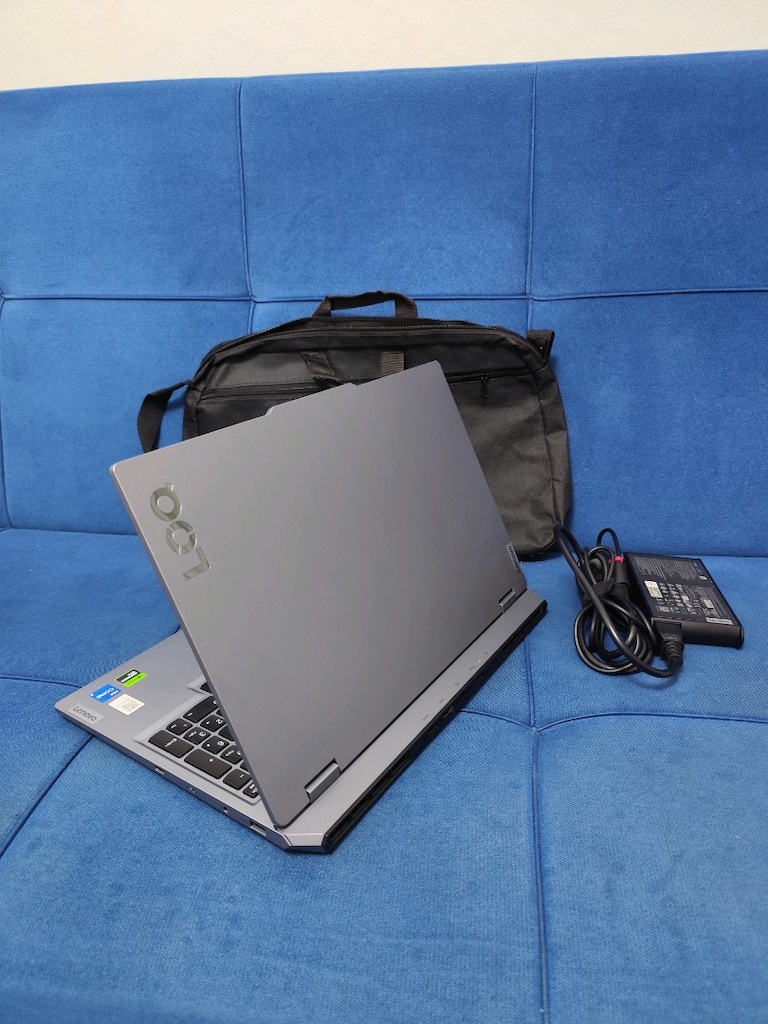 İ5 12450HX + 6 GB RTX 3050 + 8 GB + 512 GB + LENOVO OYUN ÇİZİM LAPTOP - 10