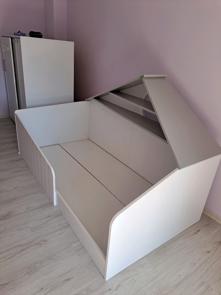 Kitaplıklı & Gece Lambalı Montessori Yatak (100x200) (Caploonba Marka) - 2