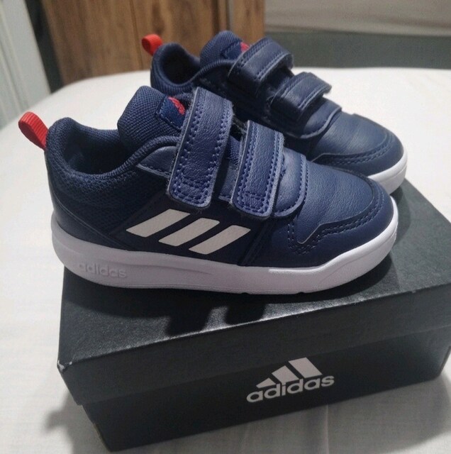 Orijinal adidas erkek bebek spor ayakkabı 22 numara