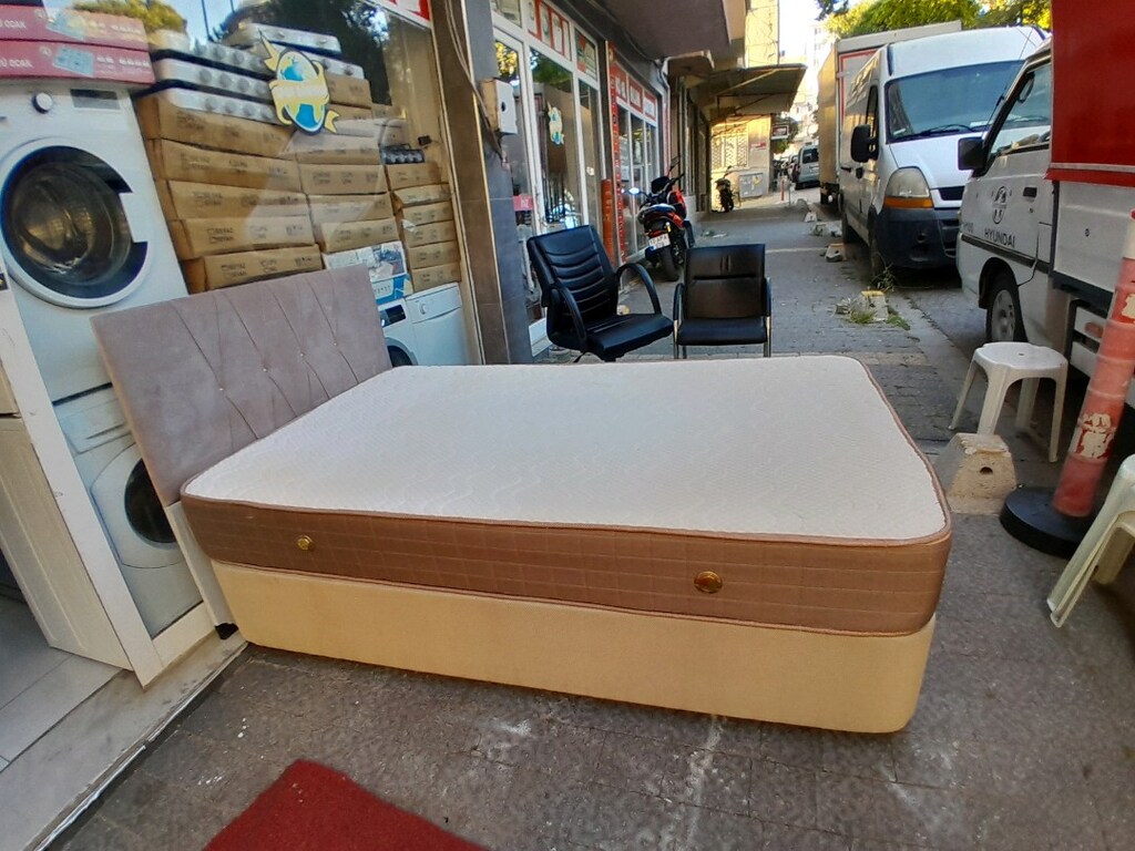 sıfır ayarında Çift kişilik Baza yatak başlık 120x200 görüldüğü gibi - 2