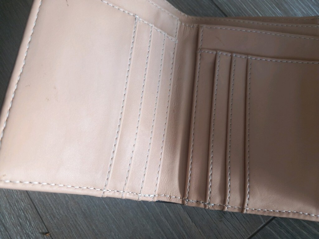 ORJ̌ÍNAL GUESS CÚZDAN - 10