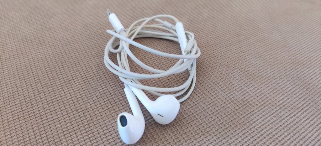 Orijinal iPhone Lightning Girişli Kablolu Kulaklik. - 2