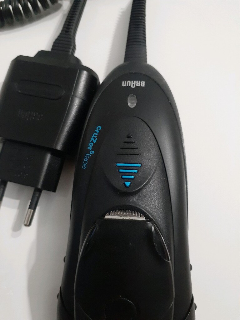 Braun tıraş makinesi 5734 - 8