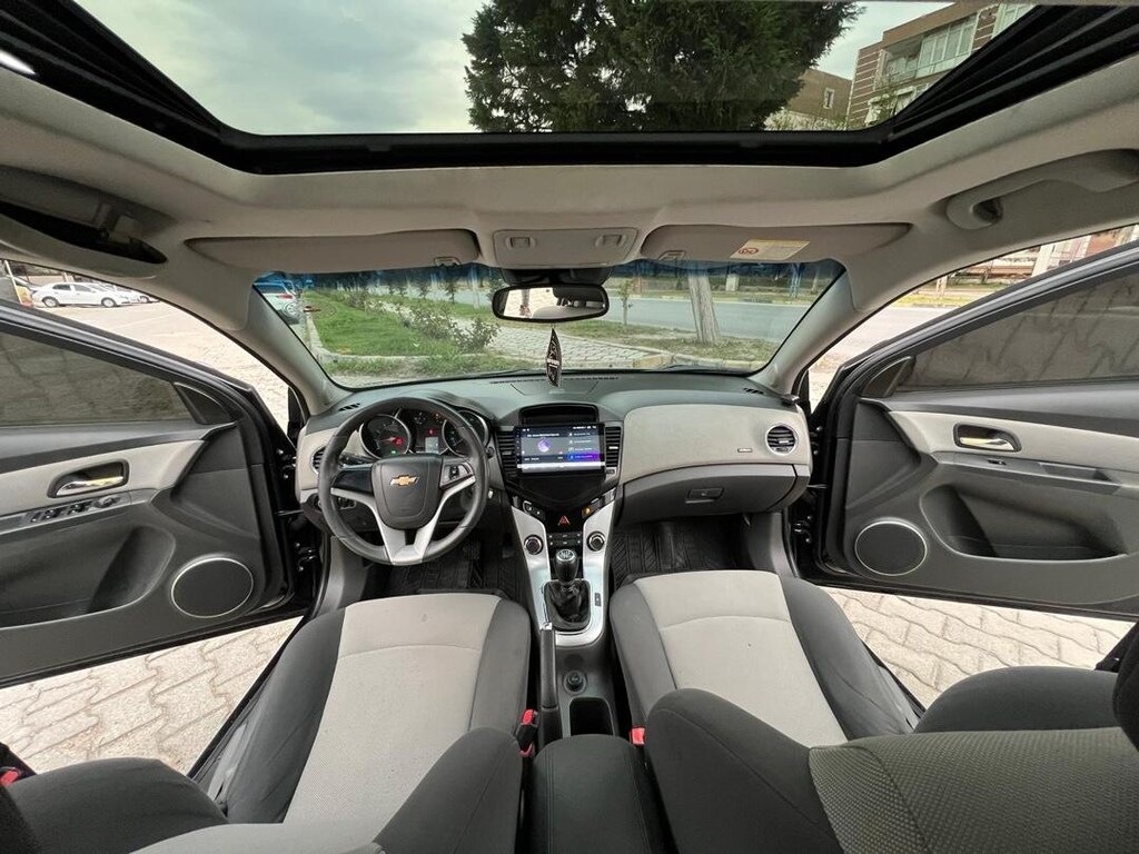 Chevrolet Curuze LS Plus - 5