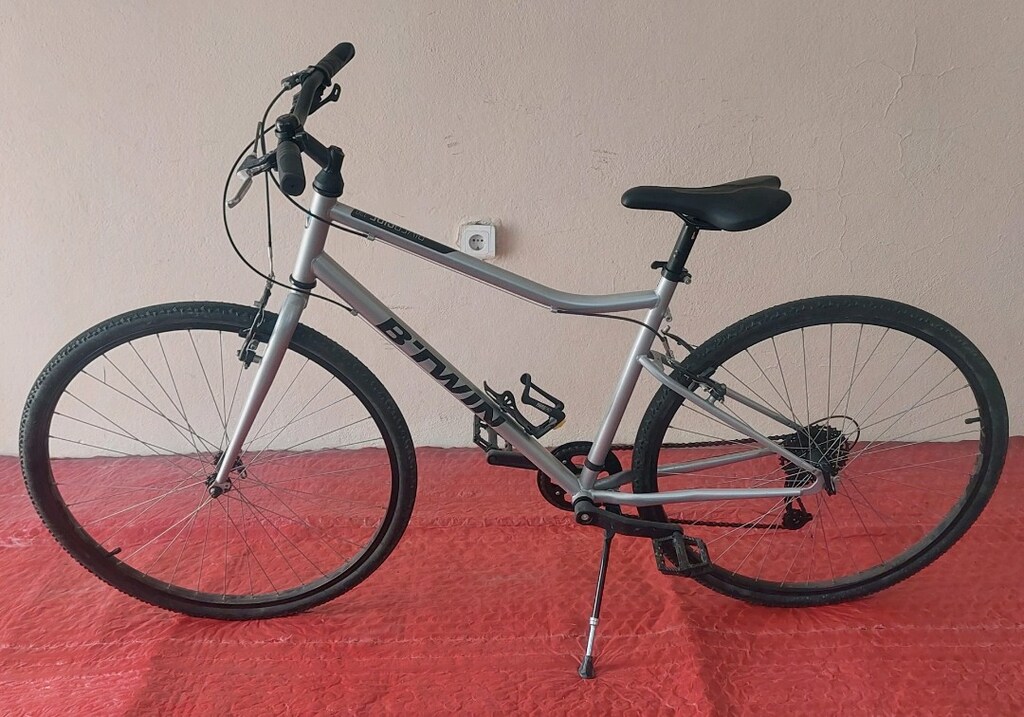 DECATHLON BTWIN 28 JANT 8 VITES M BEDEN YENIDEN FARKSIZ BISIKLET - 2