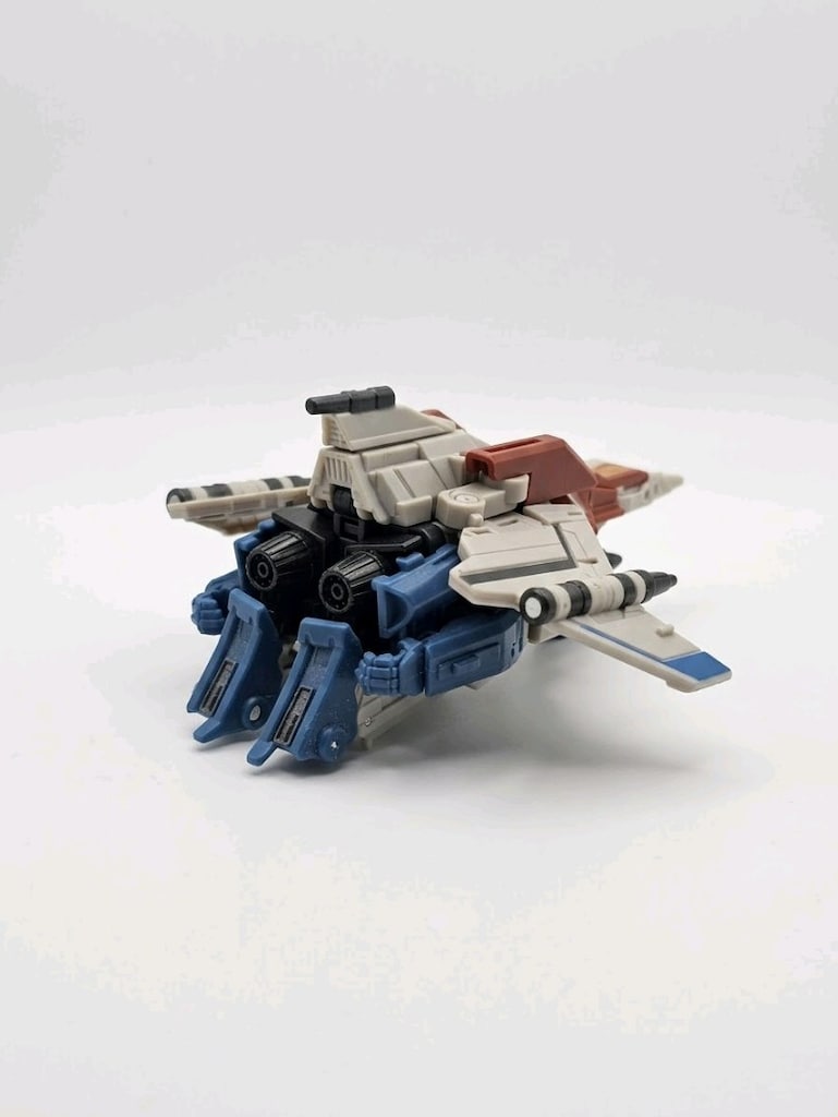 Transformers One Studio Series Starscream Figürü - 3