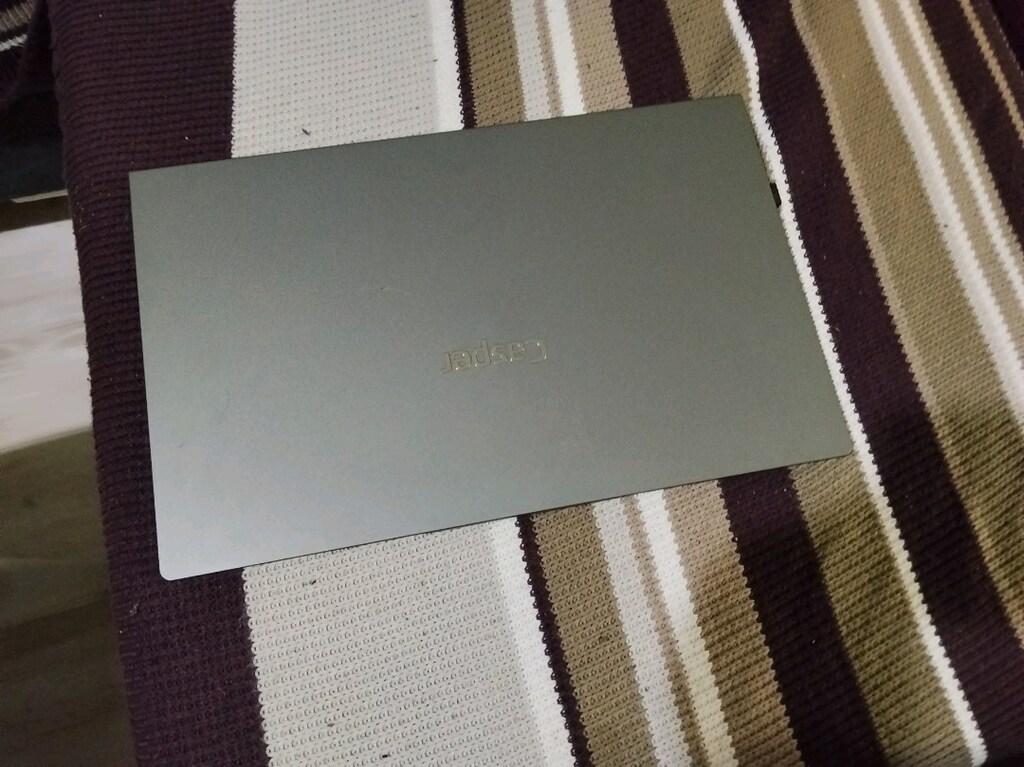Casper Nirvana laptop - 3