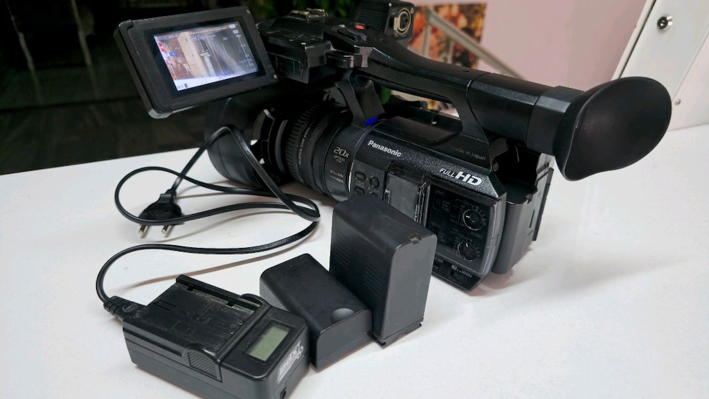SATILIK PANASONİC AG AC 30 VİDEO KAMERA - 6