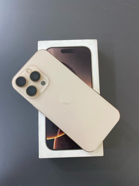 IPhone 16 Pro Çöl