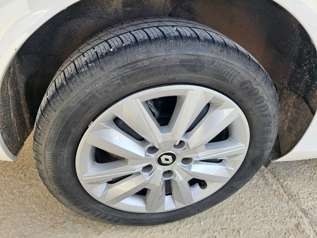Temiz aile aracı. Düşük kilometre... - 7