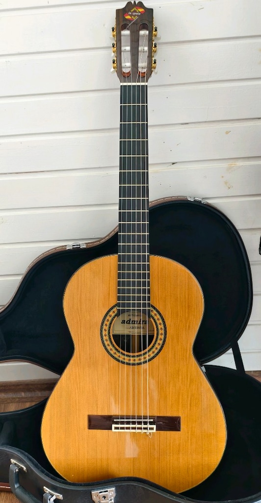 SIFIR TEMIZLIĞINDE ADMIRA ARTISTA Klasik Gitar - 2