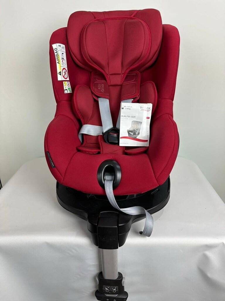 Britax Rômer dualfix M plus 360 derece dönebilen koltuk - 4